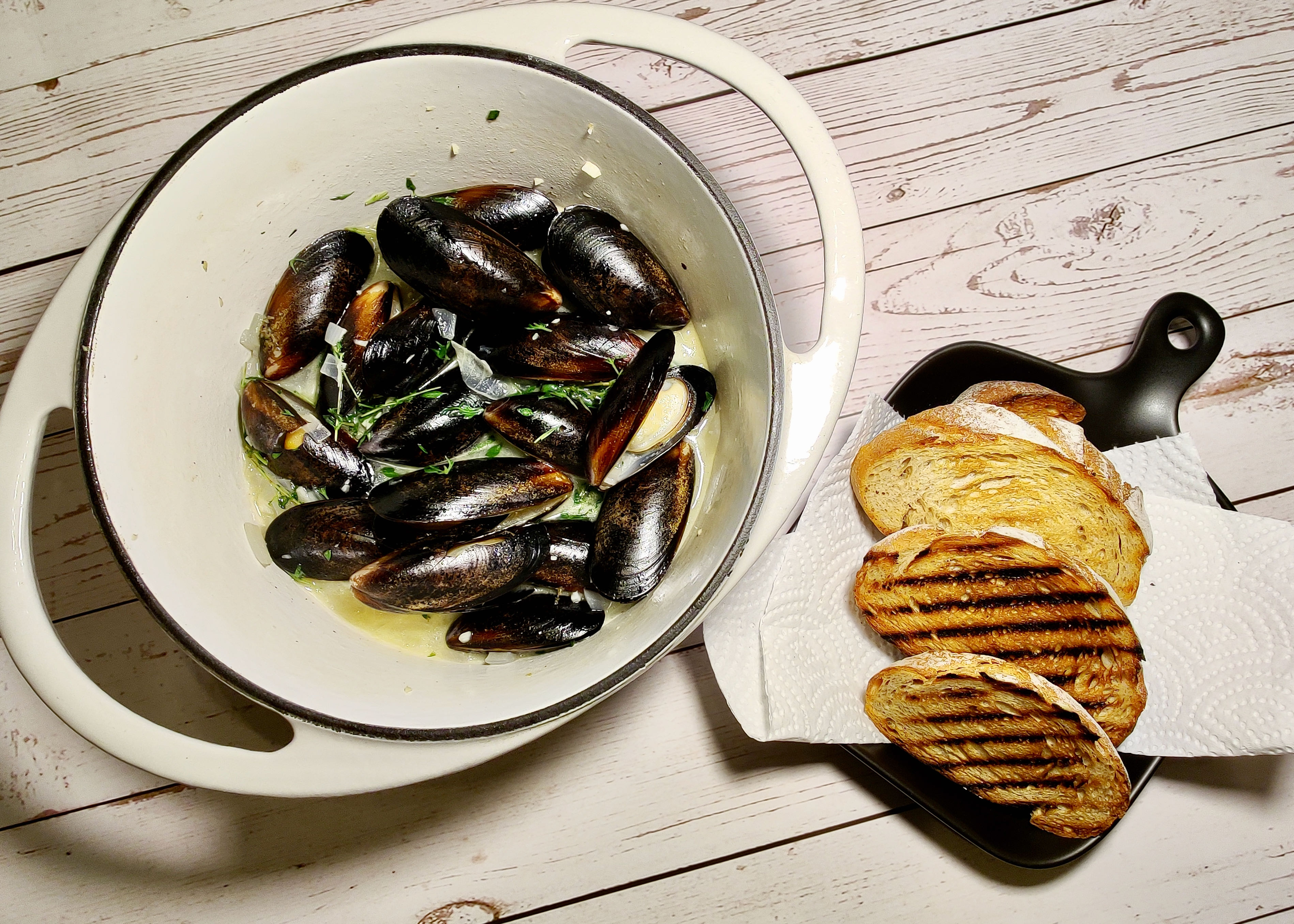 Belgian style mussels
